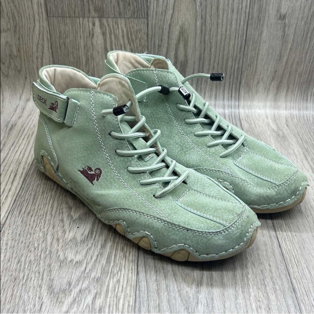 Geox Women's Mint Green High-Top Sneakers